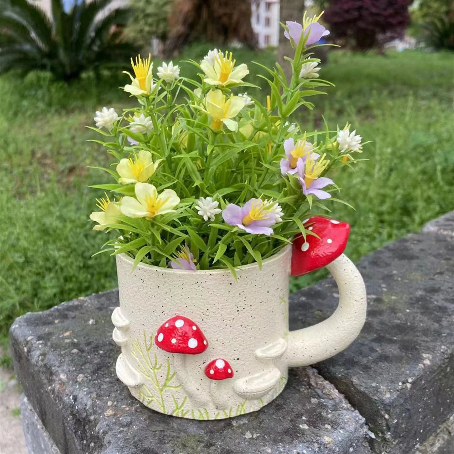Whimsical Mushroom Cup Design Resin Plant Pot Sculpture Adorable Flower Planter for Outdoor Garden Decoration