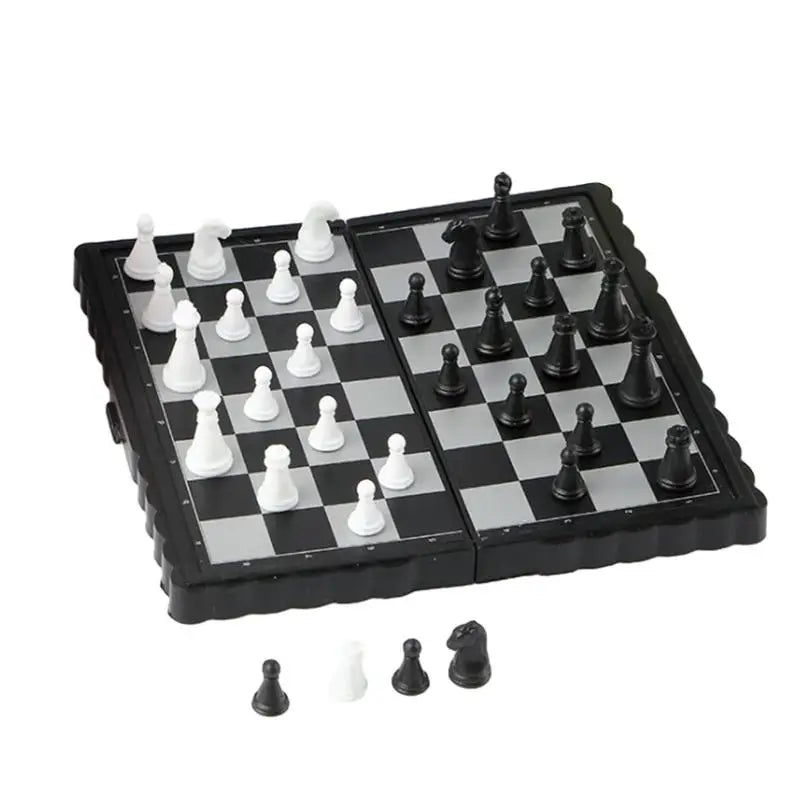 Mini Magnetic Chess Set Folding Magnetic Plastic Chessboard Board Game Portable Kid Toy Portable Outdoor