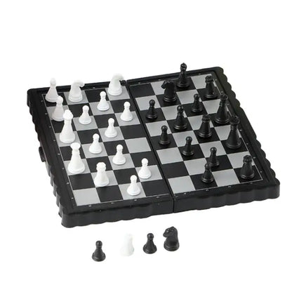 Mini Magnetic Chess Set Folding Magnetic Plastic Chessboard Board Game Portable Kid Toy Portable Outdoor