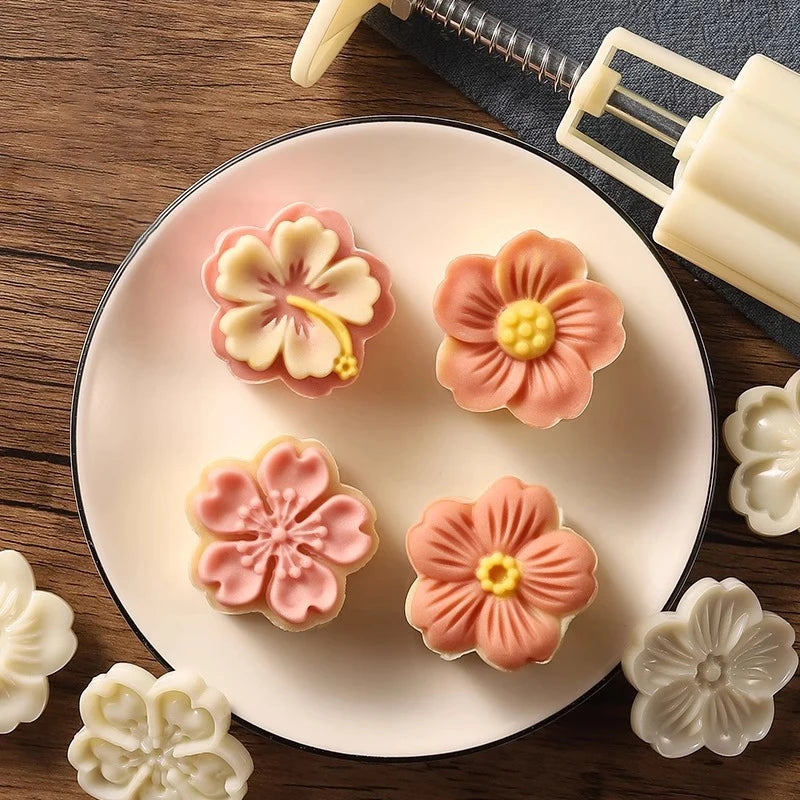 4Pcs/Set Mooncake Mold Cherry Sakura Pattern Stamps Hand Press Blossom Flowers Bean Paste Cake Mold Plungers Pastry Bake Tools