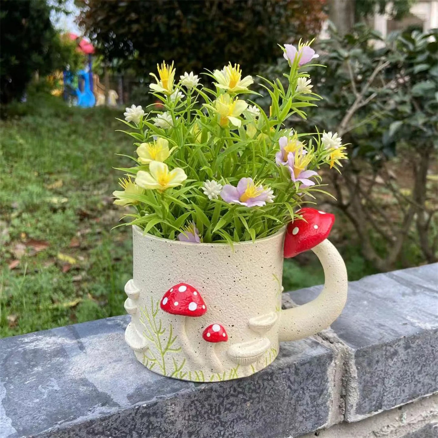 Whimsical Mushroom Cup Design Resin Plant Pot Sculpture Adorable Flower Planter for Outdoor Garden Decoration