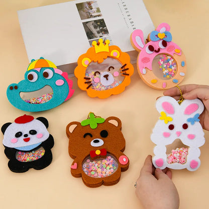 DIY Animal Shake Pendant Art Craft Kits for Kids Boys Girls Easy To Paste Non Woven Shaker with Chain Children Handmade Toys