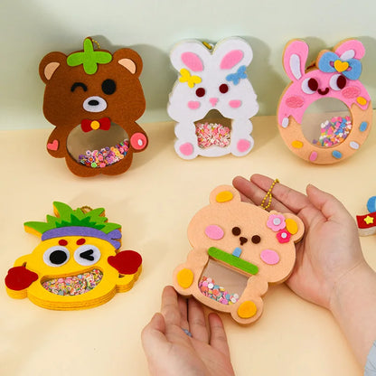 DIY Animal Shake Pendant Art Craft Kits for Kids Boys Girls Easy To Paste Non Woven Shaker with Chain Children Handmade Toys