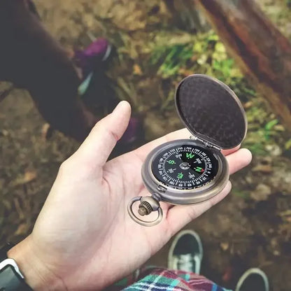 1 pcs Waterproof Compass - Multifunctional Zinc Alloy Classic Compass Hiking,Camping, Motoring,Camping