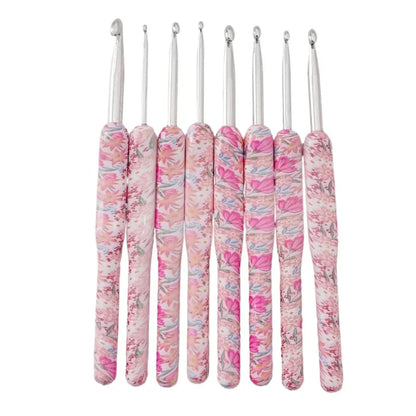 8-Piece Crochet Tool Set Aluminum Manual Knitting Set DIY Craft Kit with OPP Bag Printed Design for Crochet Enthusiasts