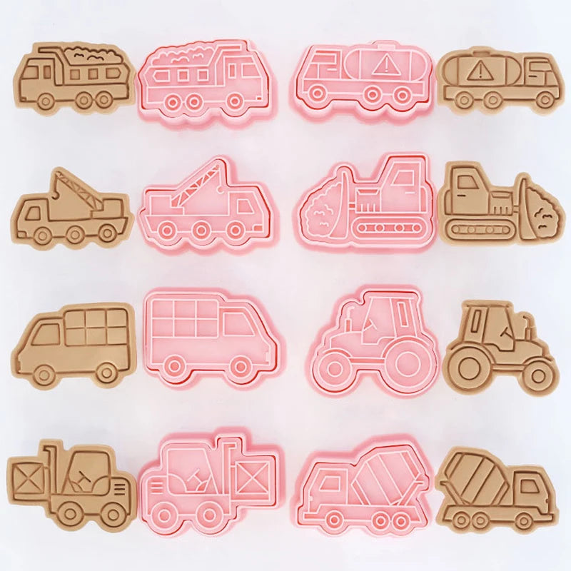 8PcsTransportation Tools Biscuit Mold Cartoon Three-Dimensional Baking at Home 3D Car Fondant Tool Frosting Cookie Grinding Tool