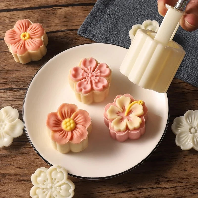 4Pcs/Set Mooncake Mold Cherry Sakura Pattern Stamps Hand Press Blossom Flowers Bean Paste Cake Mold Plungers Pastry Bake Tools